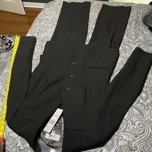 Le Suit sz 10 NWT New with tags- never worn
